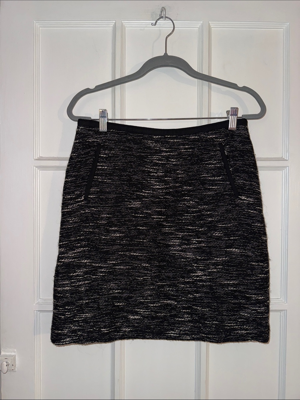 Talbots Black and White Wool Boucle Pencil Skirt 6 petite